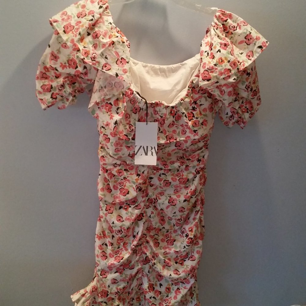 Zara ruffle ruched floral print mini dress NWt - Picture 5 of 6